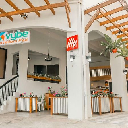Vybe Travellers Pad Appartement Baguio City Buitenkant foto