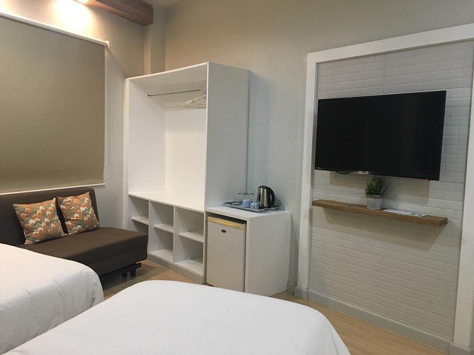 Vybe Travellers Pad Appartement Baguio City Buitenkant foto